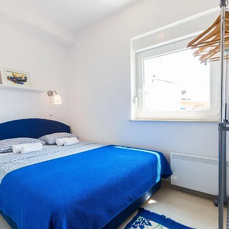 Ria Apartment